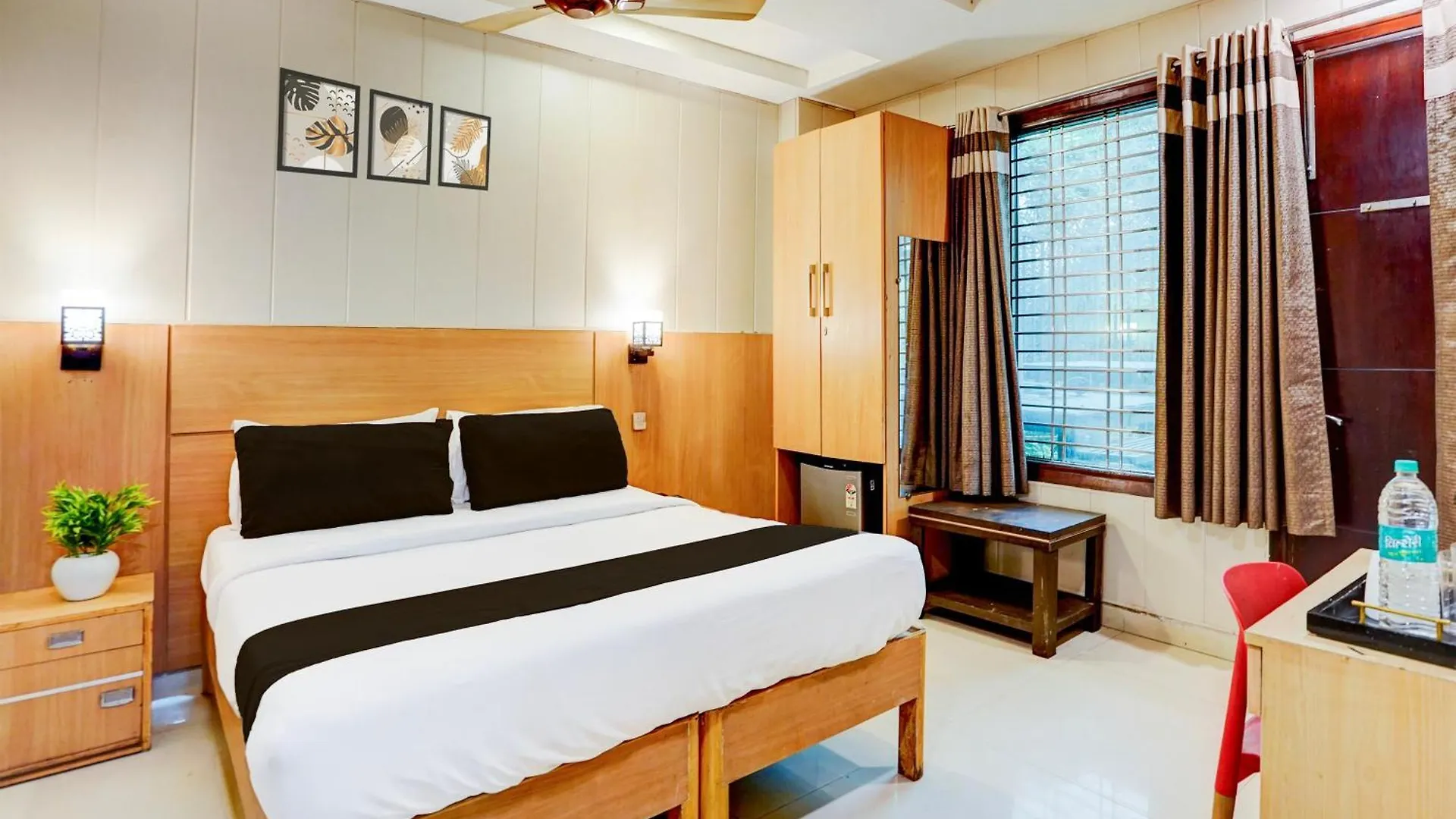 Super Hotel O Rohini Sector 24 Delhi
