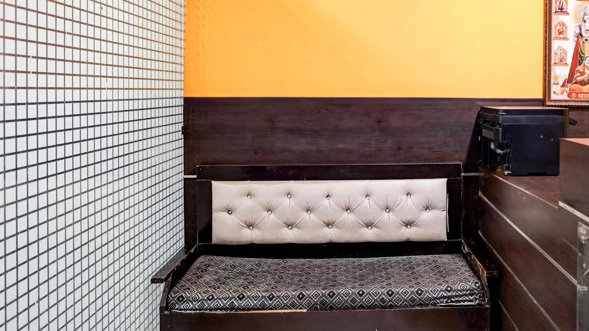 Super Hotel O Rohini Sector 24 Delhi  3*, Delhi (National Capital Territory of India)
